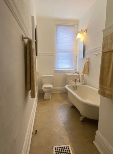 6415 Dean St, Pittsburgh PA 15206-1840 exterior