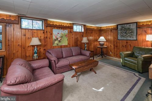 740 Princeton Kingston Rd, Princeton NJ 08540-4124 exterior