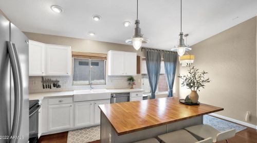 16646 19 St, Phoenix AZ 85020-2332 exterior