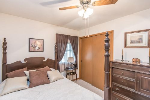 5030 20th St, Milwaukee WI 53233-2506 exterior