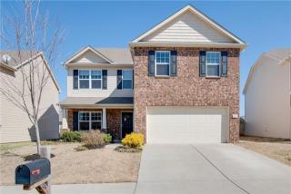 628 Pemberton Dr, Lebanon, TN 37087-7652