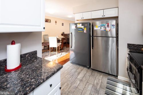 51 Mactavish Ct, New Castle DE 19720-6524 exterior