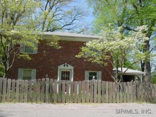 80 Granvue Dr, Belleville, IL 62223-1316