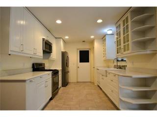 6800 Side Saddle St, Austin TX  78745-4646 exterior