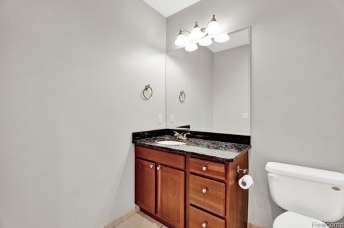 855 Bennaville Ave, Bham MI  48009-3668 exterior