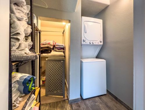 4263 Hensley Cir, Folsom CA 95762-4276 exterior