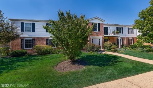 983 Golf Course Rd, Bull Valley IL 60014-8341 exterior