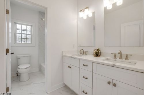 95 Irving Ave, Livingston NJ  07039-2947 exterior