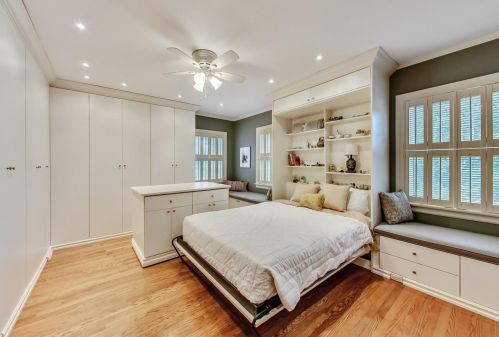 5913 Kenneth Ave, Chicago IL 60803-2131 exterior