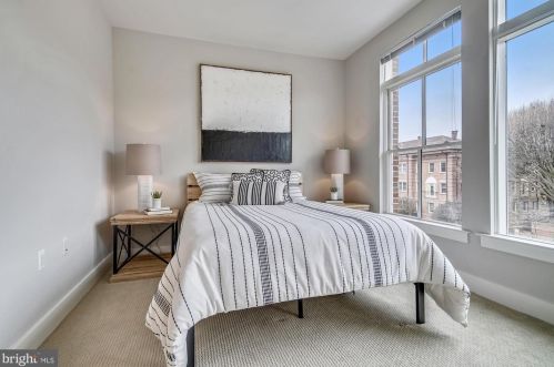 1125 Royal St, Alexandria VA 22314-4310 exterior