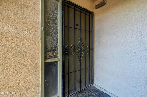 729 Coolidge St, Phoenix AZ  85013-2636 exterior