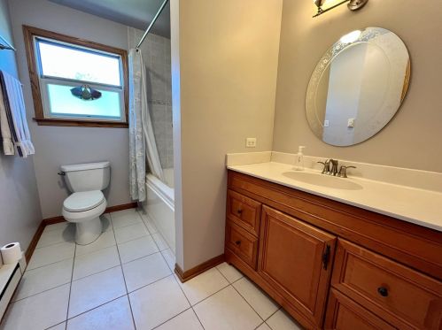 9308 Trumbull Ave, Chicago IL 60655-3326 exterior