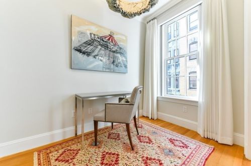 105 Myrtle St, Boston MA exterior