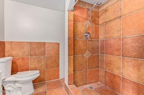 818 Calle Bocina, Tucson AZ  85756-6434 exterior