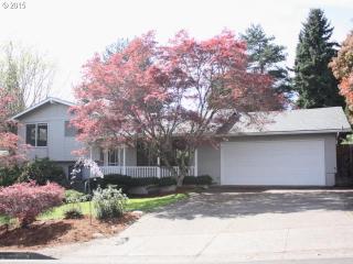 2096 Broadview St, Eugene OR  97405-5536 exterior