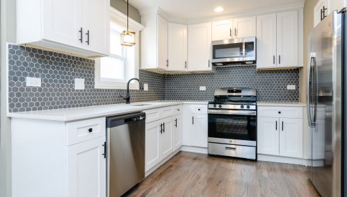 7355 Whipple St, Chicago IL  60629-3045 exterior