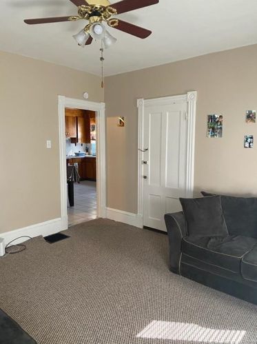 449 Stanley St, New Britain CT 06053-2440 exterior