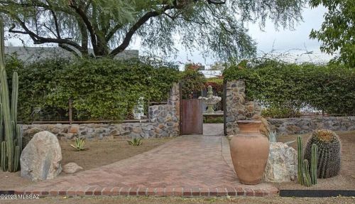 365 Indian House Rd, Tucson AZ  85711-2510 exterior