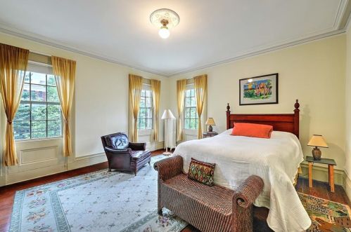 93 Power St, Providence RI  02906-1013 exterior