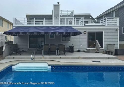 110 Washington Ave, Point Pleasant Beach NJ  08742-3363 exterior