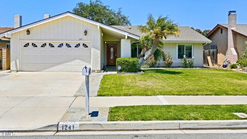 1241 Juneberry Pl, Oxnard, CA 93036-1515