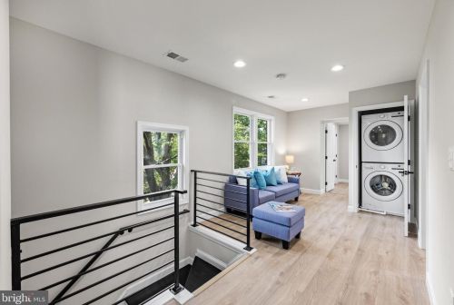 4434 Hunt Pl, Washington DC  20019-3614 exterior