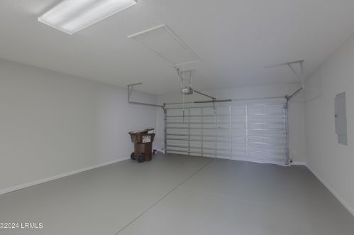 17 Sundome Ct, Bluffton SC 29909-5093 exterior