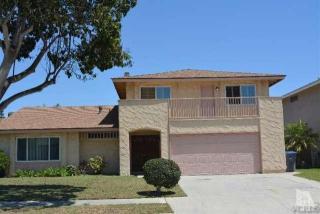 2000 Rhonda St, Oxnard, CA 93036-2725