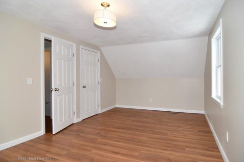 3 Marigold Cir, Providence RI 02904-3828 exterior