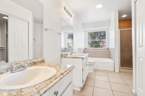 7209 Avenida Del Nopal, Tucson AZ  85746-7954 exterior