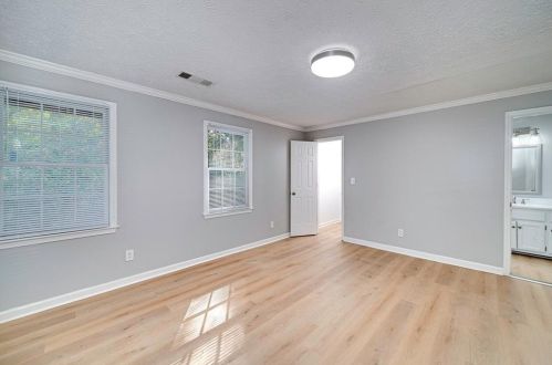 3162 Palm Tree Dr, Lithonia GA 30038-2360 exterior