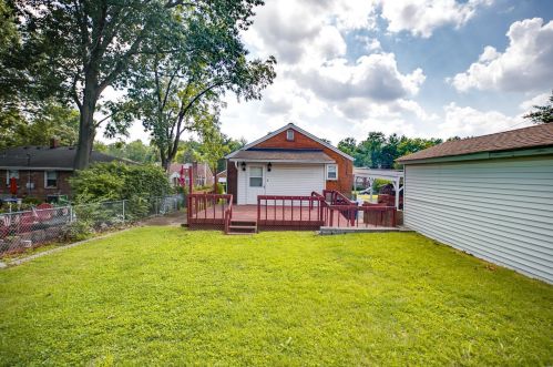 9324 Niles Pl, Saint Louis MO 63123-4539 exterior