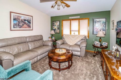 75 Dartmouth Ave, Avenel NJ 07001-1860 exterior