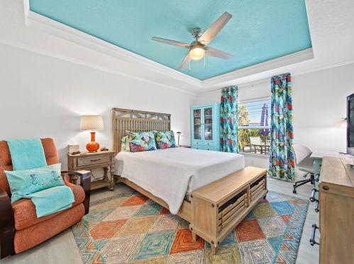 2097 Parrot St, Fort Pierce FL  34952-6758 exterior