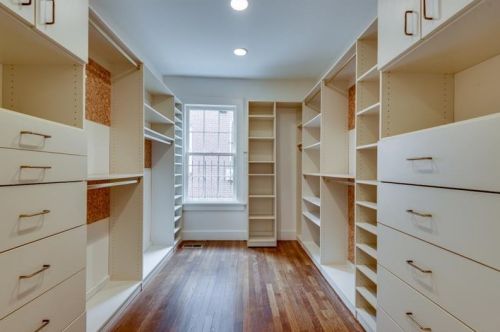 1289 Beech Vly Rd, Atlanta GA 30306-3123 exterior