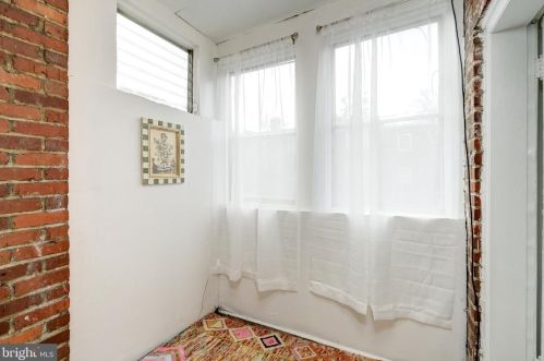 322 Emerson St, Washington DC 20011-4110 exterior