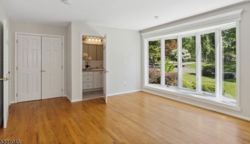 53 Highlander Dr, Scotch Plains NJ 07076-2419 exterior