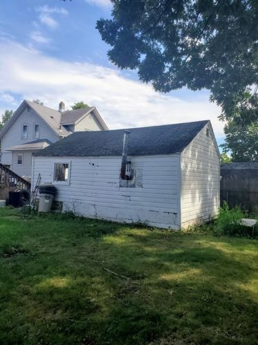 62 Eddy St, Springfield MA 01104-2631 exterior