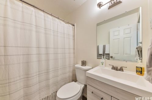 10726 865, Sandy UT 84094-0697 exterior