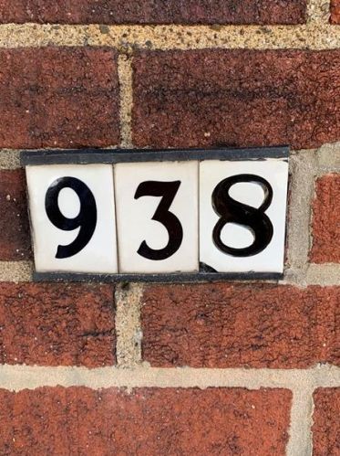 938 Mirror St, Pittsburgh PA  15217-2644 exterior