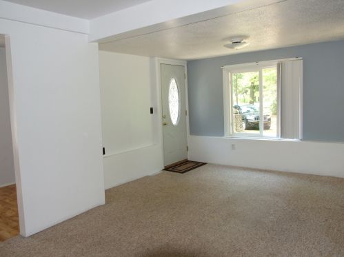 5910 Whitehall Rd, Sylvan Beach, MI 49461-9221