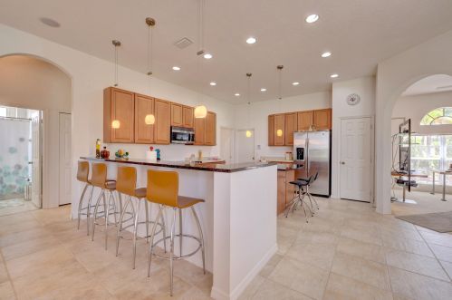 2601 Serenity Cir, Fort Pierce FL 34981-5048 exterior