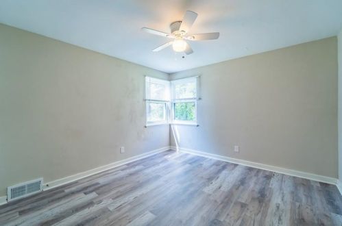 223 Auburn St, Pittsburgh PA  15206-3209 exterior