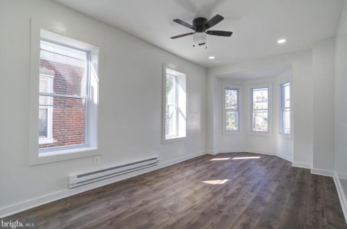 3452 Frankford Ave, Philadelphia PA 19134-2651 exterior