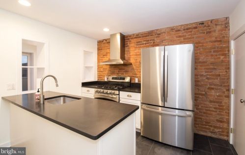 608 21 St, Philadelphia PA 19121-3944 exterior