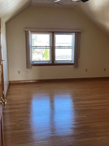 21 Gladstone St, Boston, MA