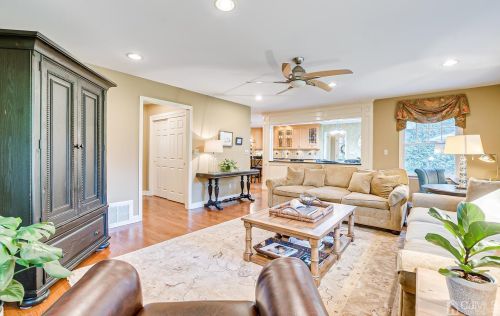 106 Linden Ave, Metuchen, NJ 08840-1450