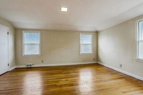 4543 Ardmore Ave, Milwaukee WI 53211-1402 exterior