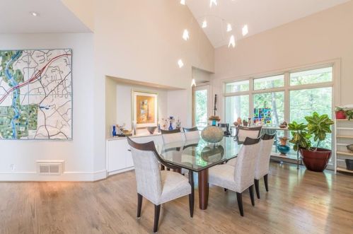 55 Finch Frst Trl, Atlanta GA 30327-4576 exterior