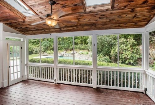 351 Branchville Rd, Ridgefield CT 06877-5012 exterior